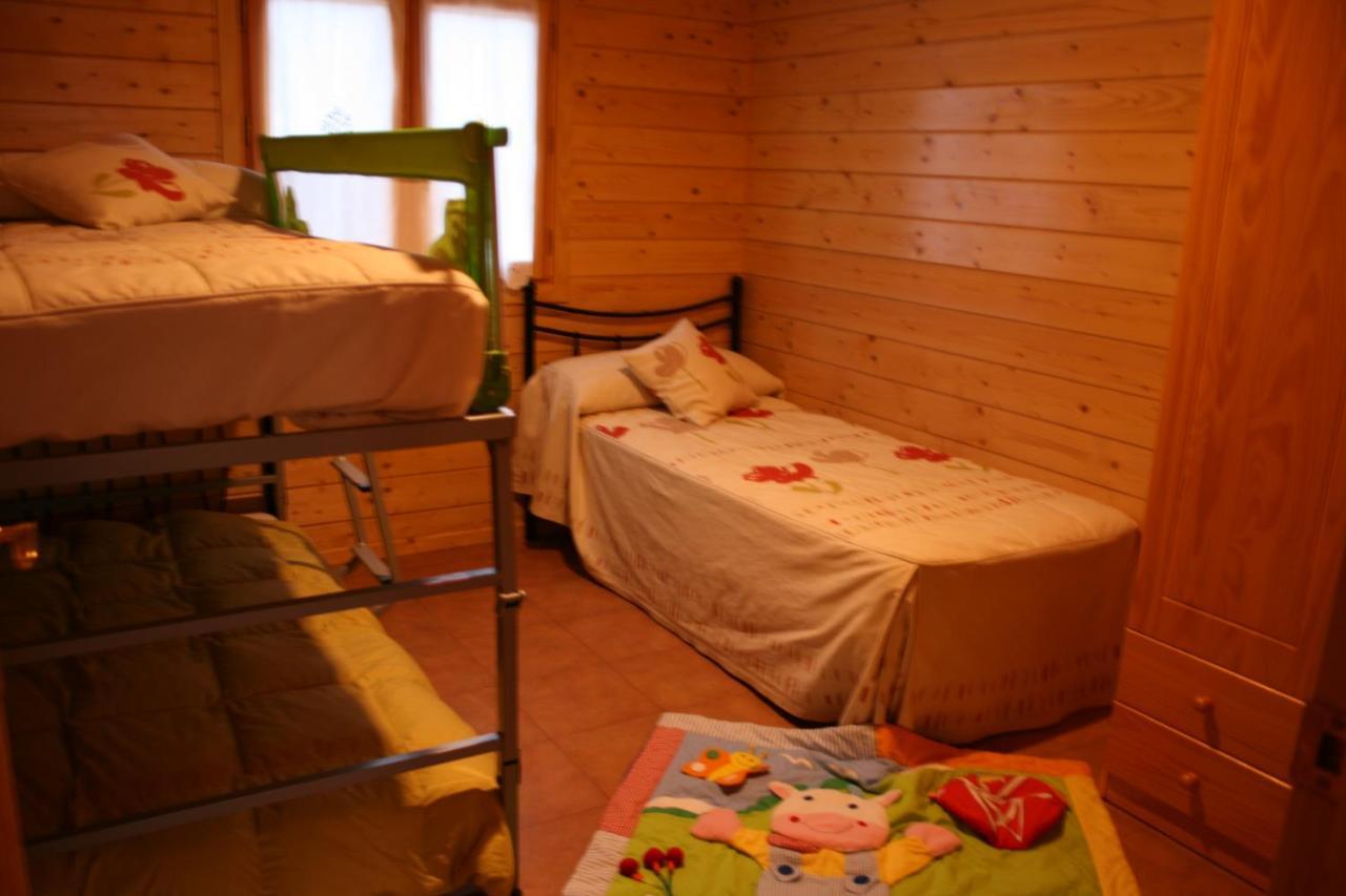 Bungalows Laspaules Bagian luar foto