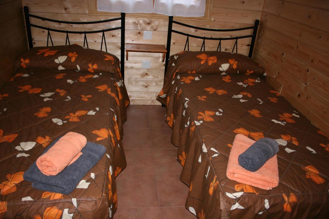 Bungalows Laspaules Bagian luar foto